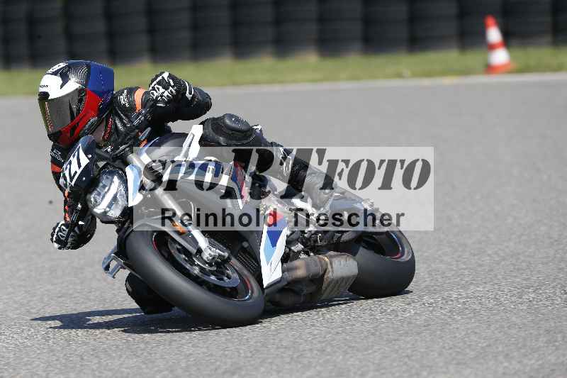 /44 09.08.2025 Plüss Moto Sport ADR/Freies Fahren/327